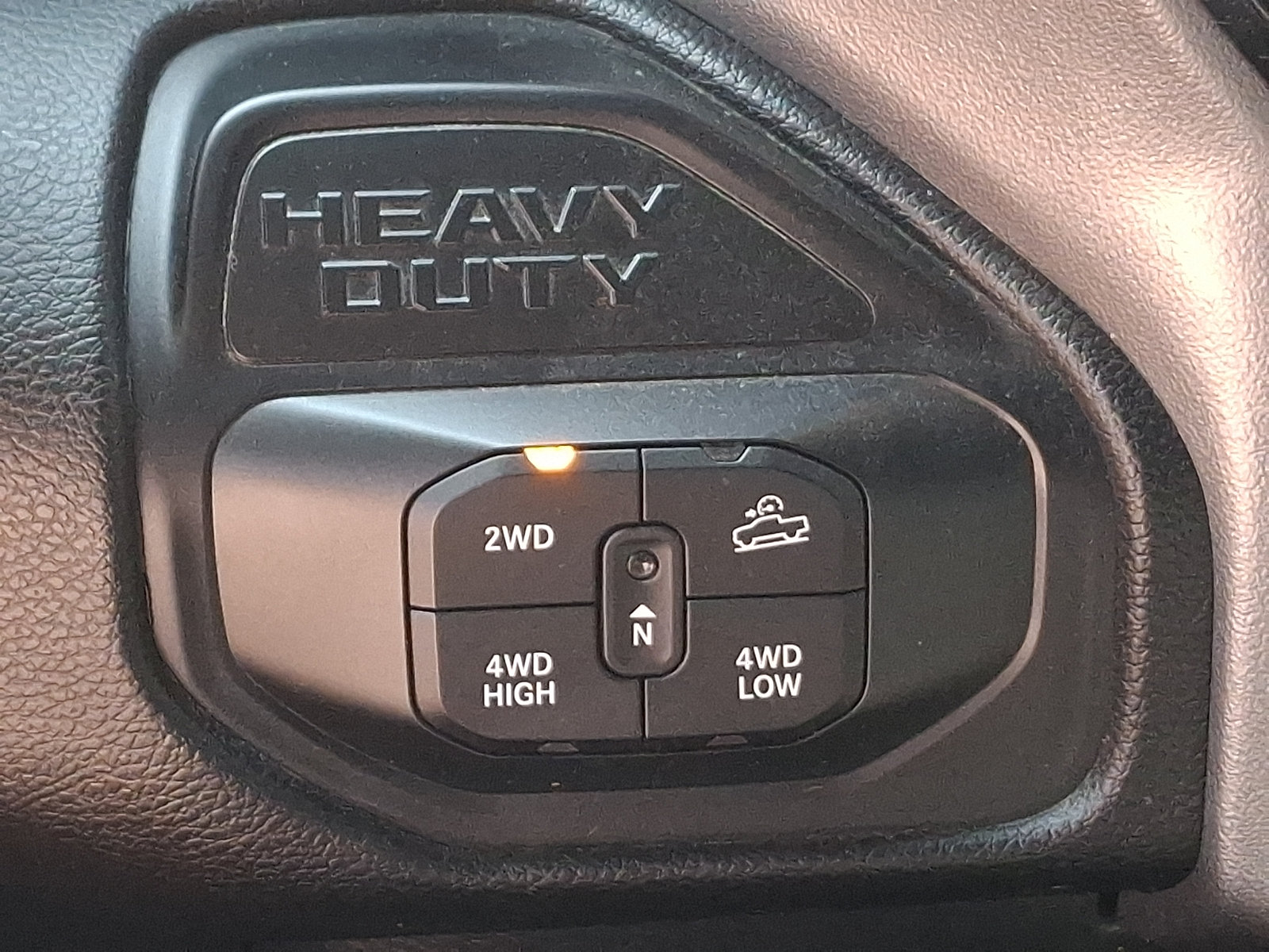 Used 2025 RAM 2500 Big Horn AWD/4WD image 24