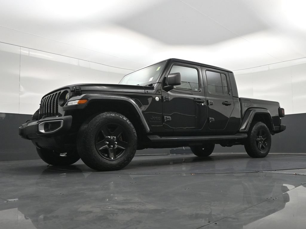 Used 2021 Jeep Gladiator Sport AWD/4WD image 27
