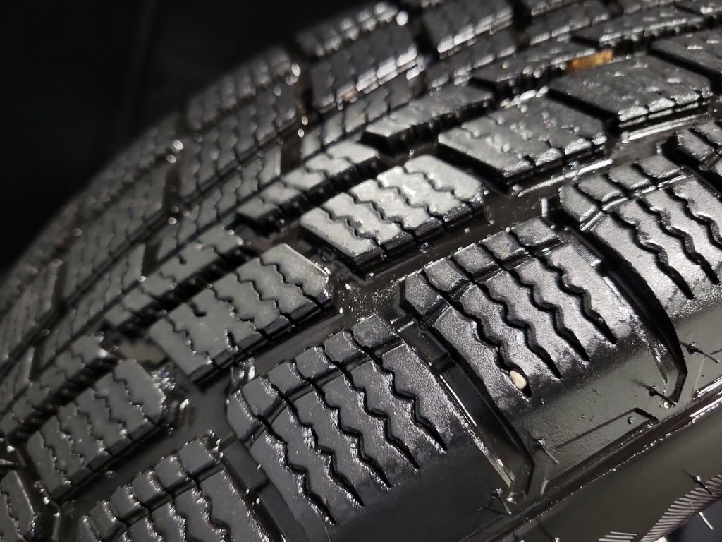 Used 2014 Toyota Prius Two image 11