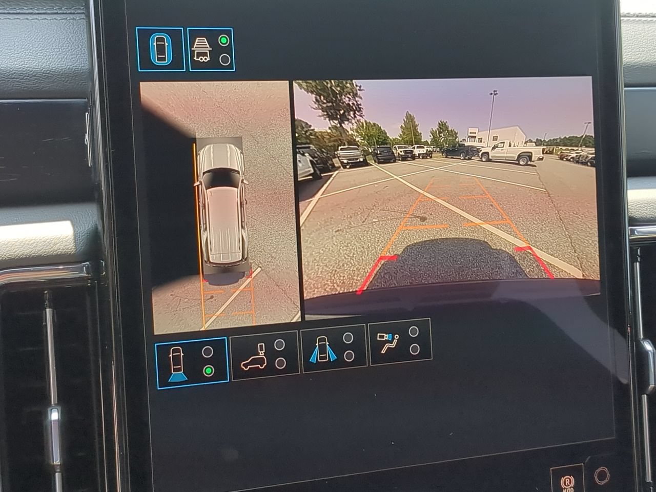New 2026 GMC Yukon Denali AWD/4WD image 15