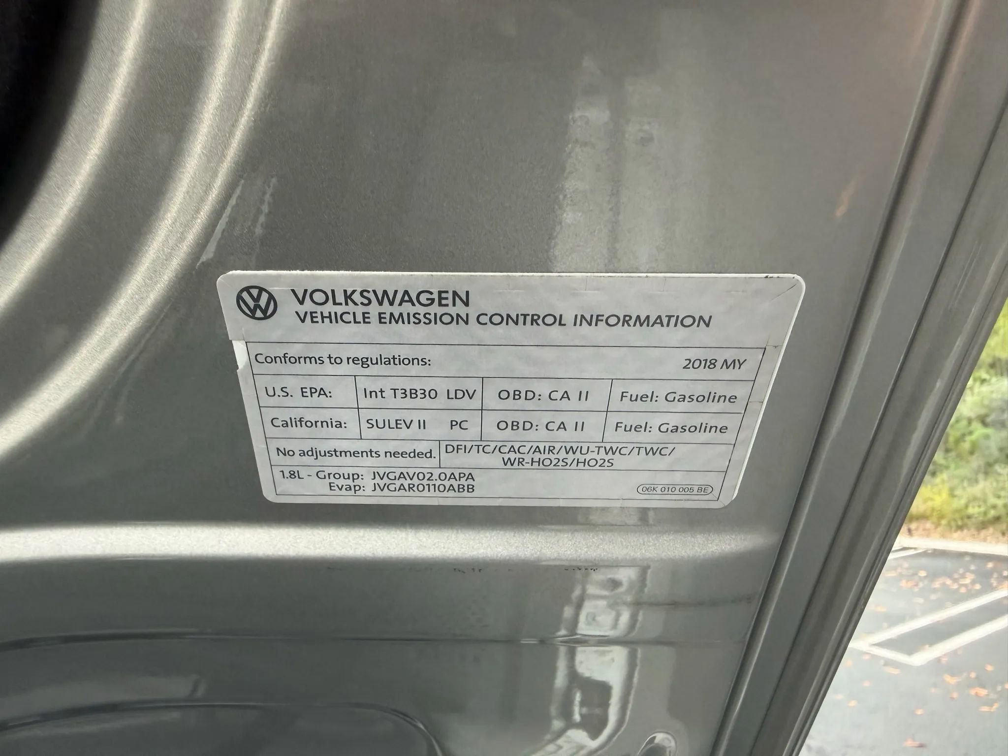 Used 2018 Volkswagen Golf SE image 34