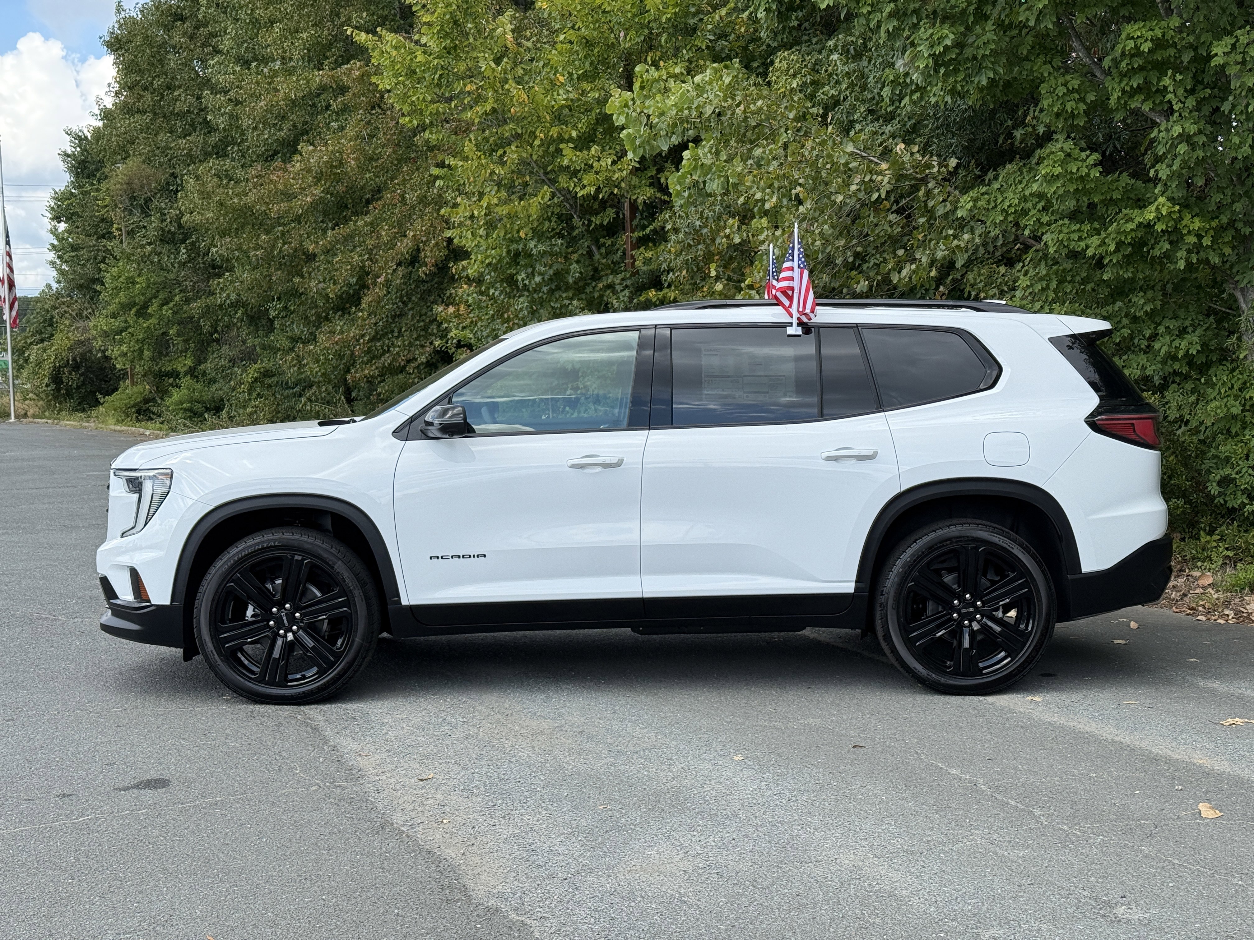 New 2026 GMC Acadia Elevation w/ Black Edition image 8