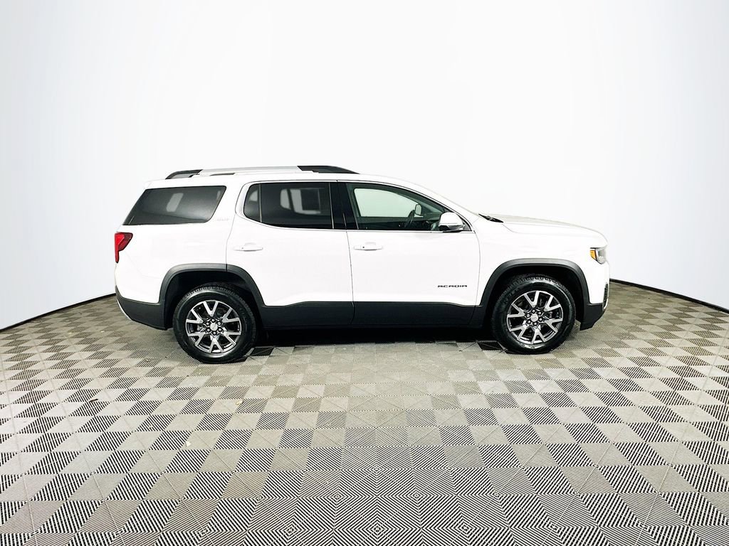 Used 2023 GMC Acadia SLT w/ Technology Package image 13