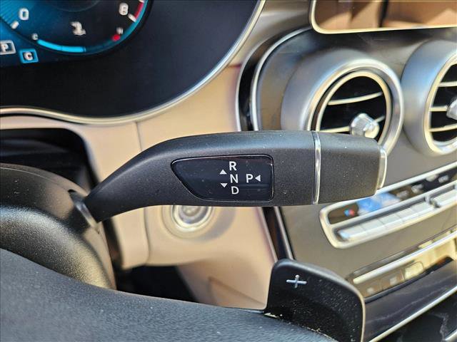 Used 2022 Mercedes-Benz GLC 300 image 12