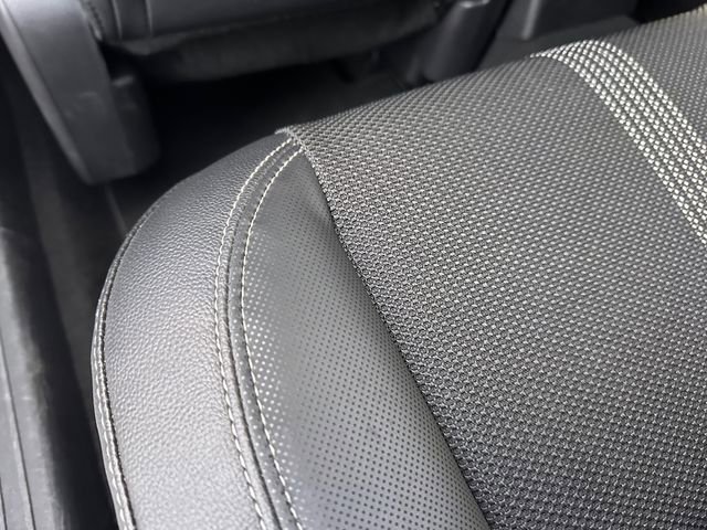 Used 2025 MAZDA CX-50 AWD 2.5 S w/ Preferred Package image 13