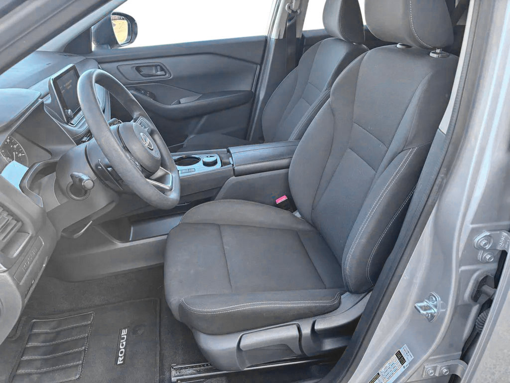 Used 2024 Nissan Rogue S AWD/4WD image 21
