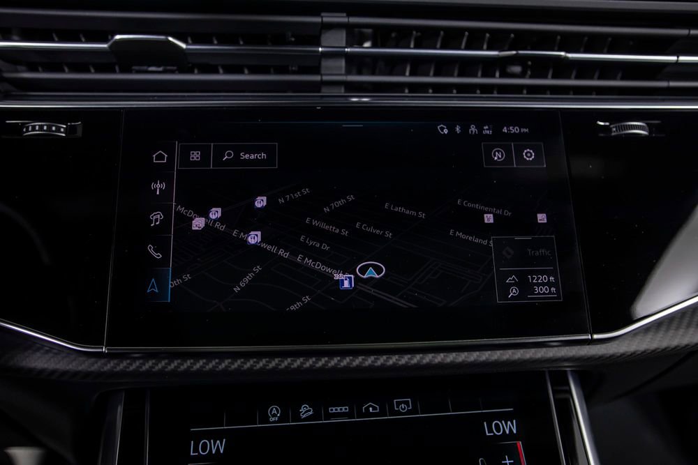 Used 2024 Audi SQ8 Premium Plus image 36