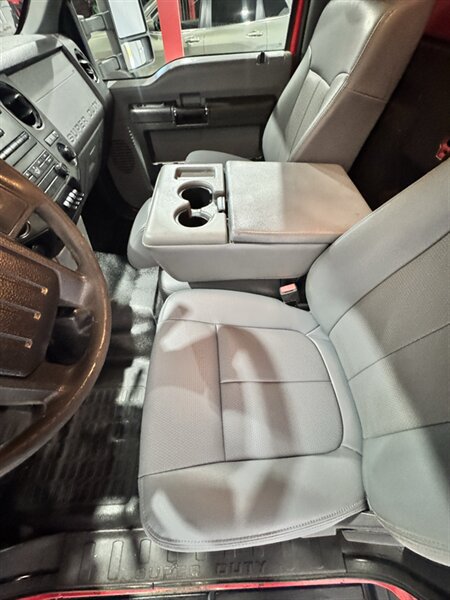Used 2016 Ford F550 Luxury RWD image 13