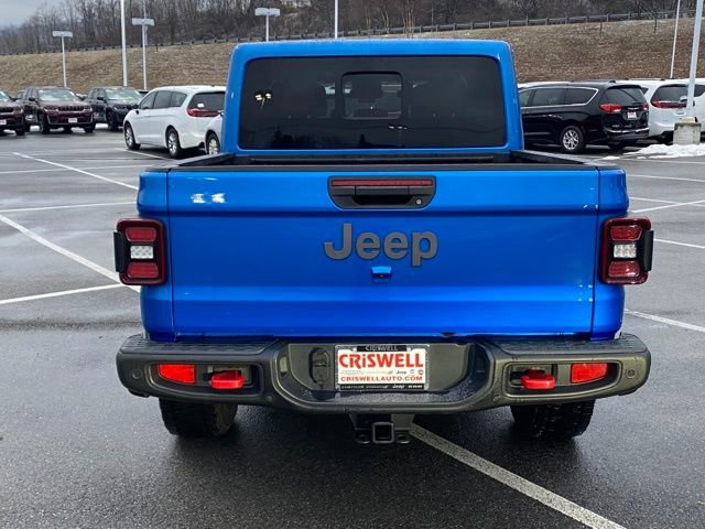 Used 2020 Jeep Gladiator Rubicon AWD/4WD image 4