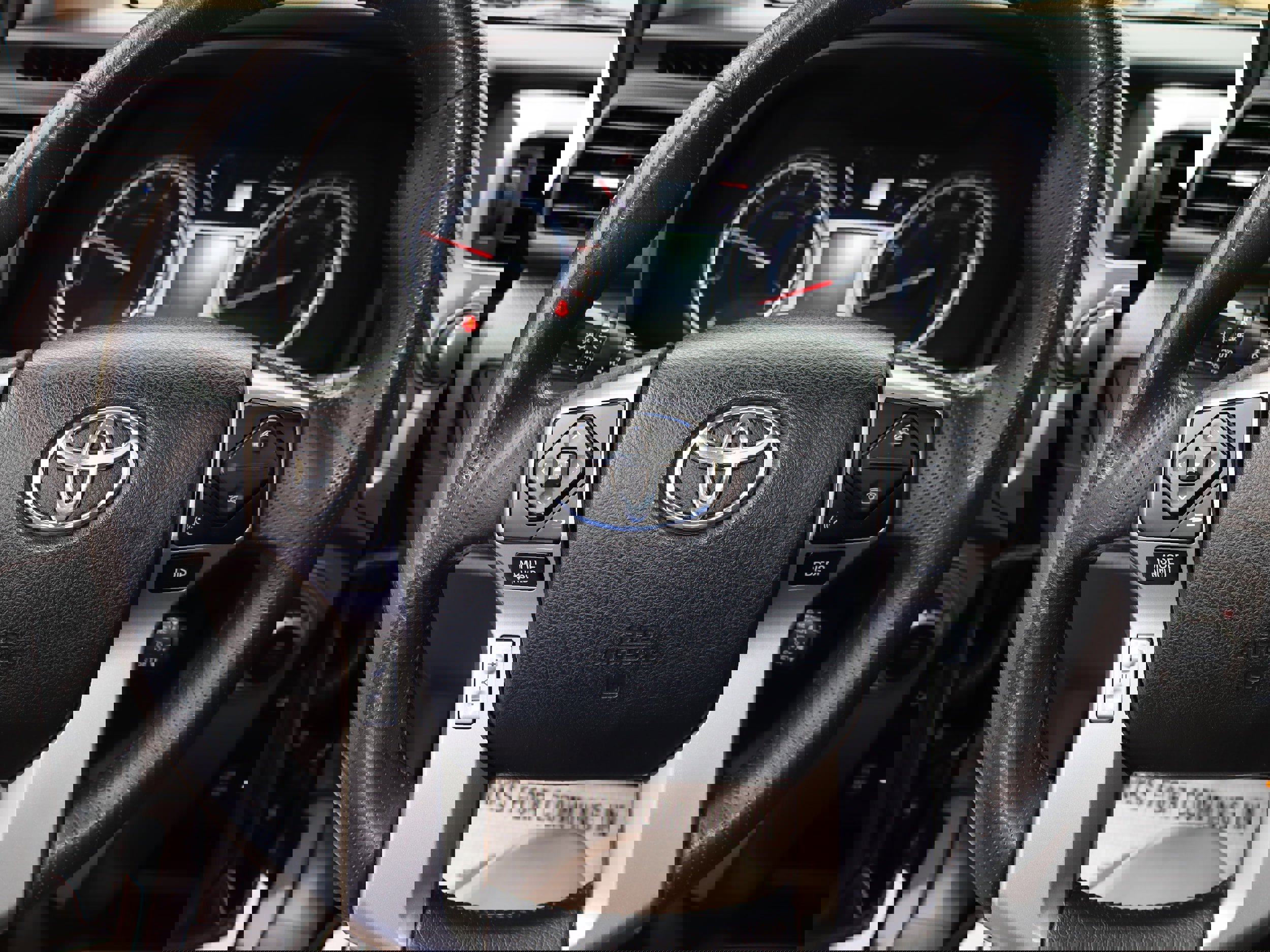 Used 2019 Toyota 4Runner Limited image 22