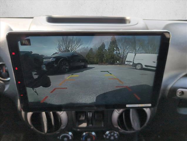 Used 2017 Jeep Wrangler Unlimited Sport image 13