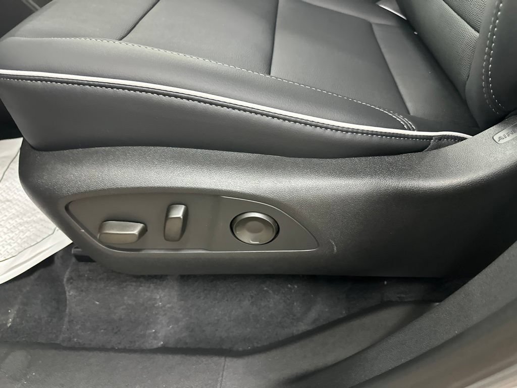 New 2026 Buick Enclave Preferred w/ Power Package AWD/4WD image 37