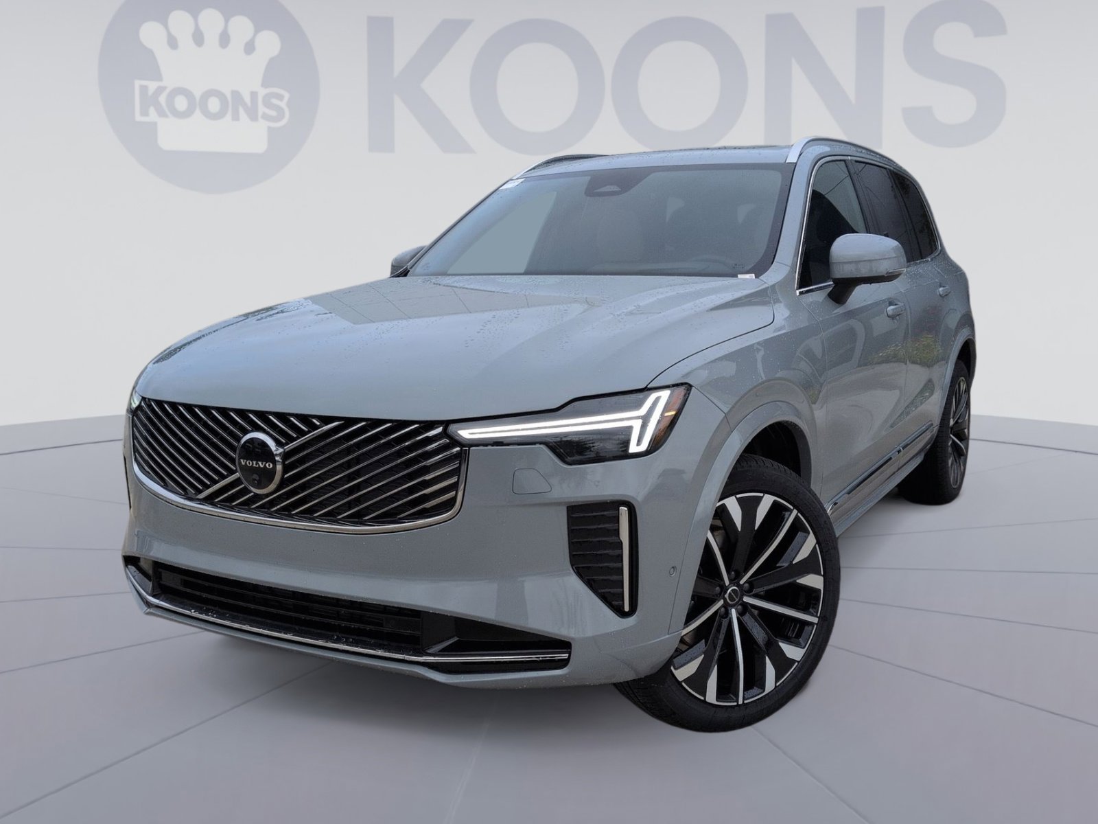 New 2026 Volvo XC90 B6 Ultra