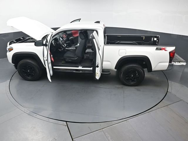 Used 2023 Toyota Tacoma SR5 AWD/4WD image 45