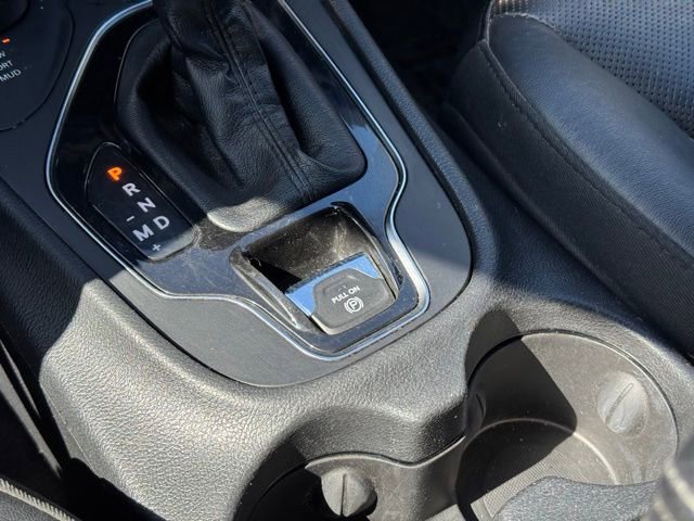 Used 2019 Jeep Cherokee Limited image 17