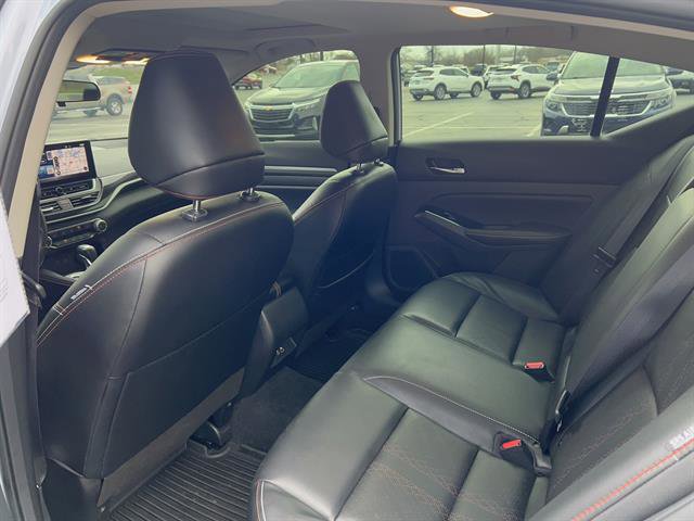 Used 2024 Nissan Altima 2.5 SR w/ SR Premium Package image 19