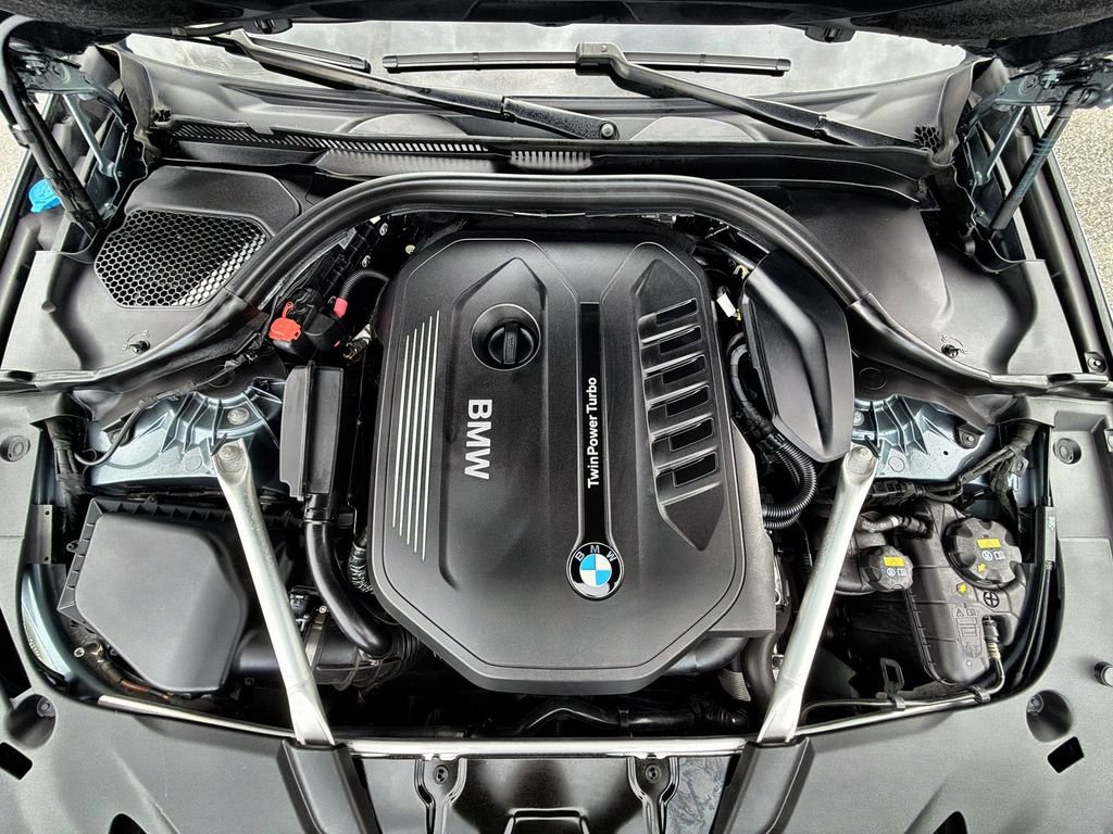 Used 2019 BMW 540i xDrive w/ Premium Package AWD/4WD image 17