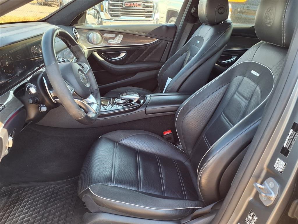 Used 2018 Mercedes-Benz E 63 AMG S image 31
