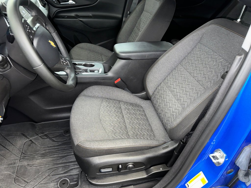 Certified 2024 Chevrolet Equinox LT w/ LPO, Floor Liner Package image 2
