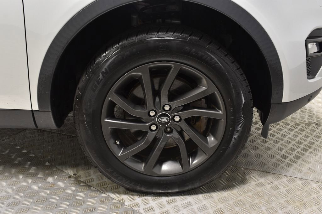 Used 2019 Land Rover Discovery Sport HSE image 36