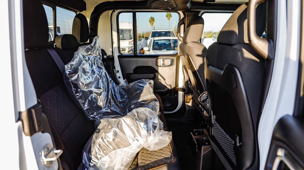 New 2026 Jeep Gladiator Mojave image 20