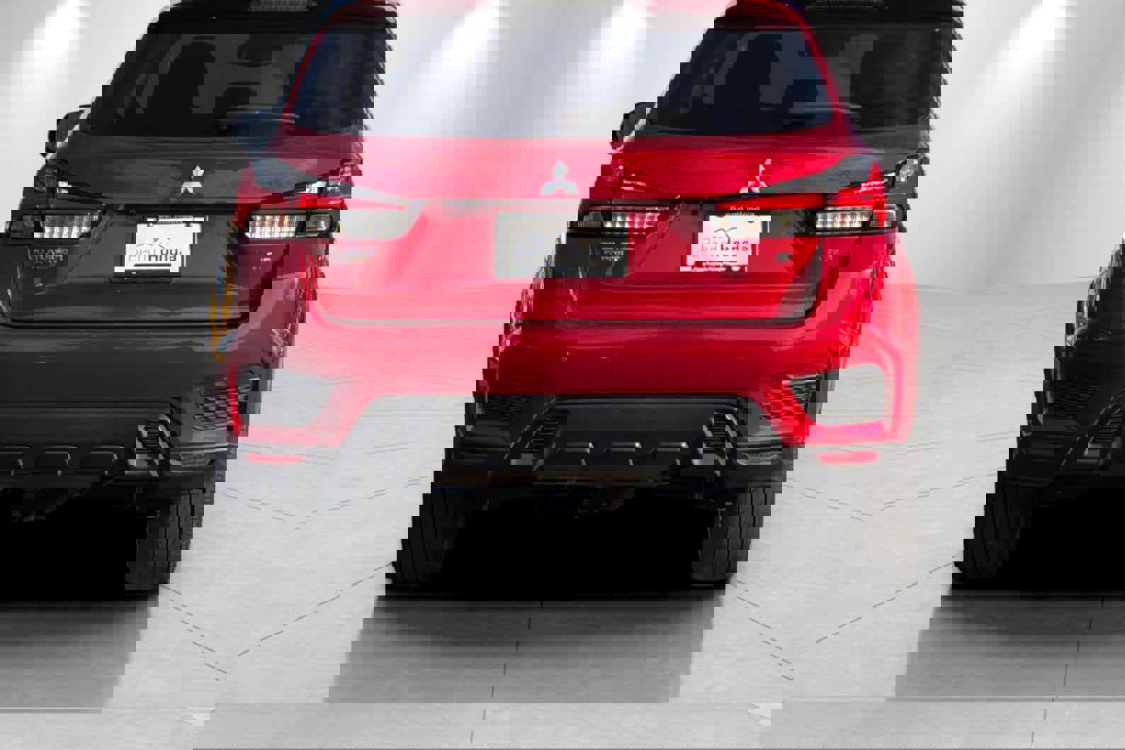 Used 2024 Mitsubishi Outlander Sport SE image 7