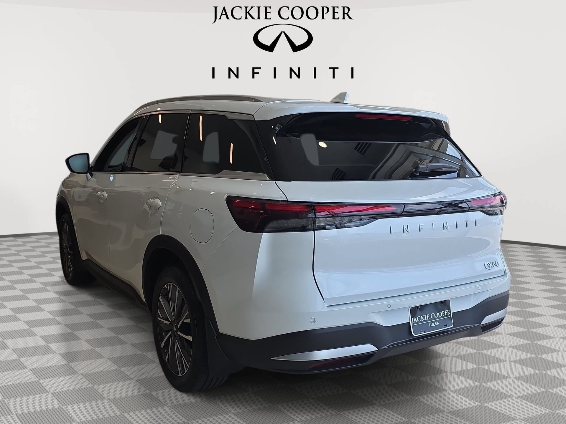 New 2027 INFINITI QX60 Luxe w/ Cargo Package FWD image 7