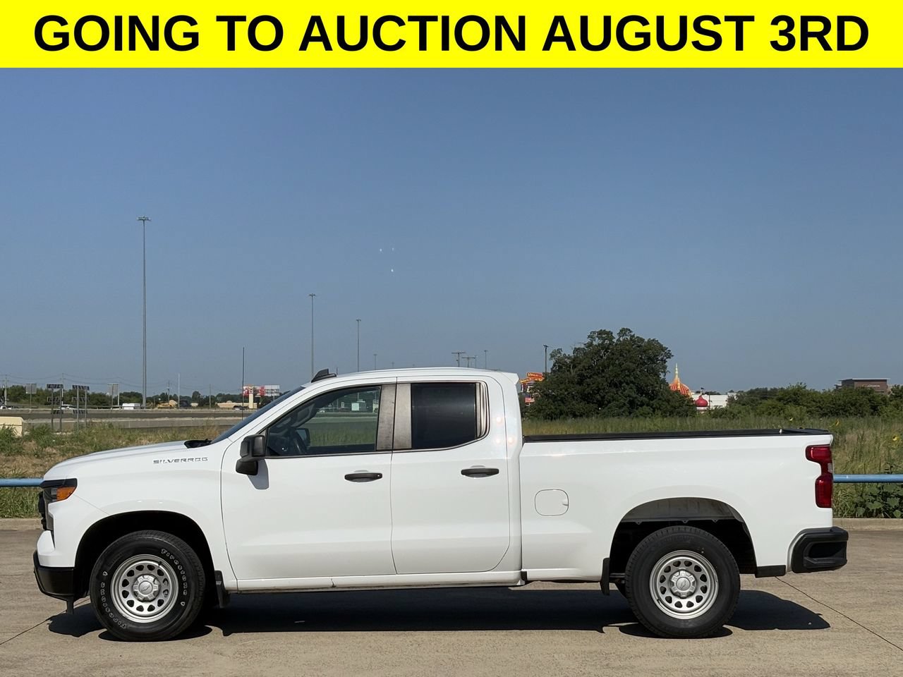 Used 2024 Chevrolet Silverado 1500 W/T w/ Trailering Package RWD image 3
