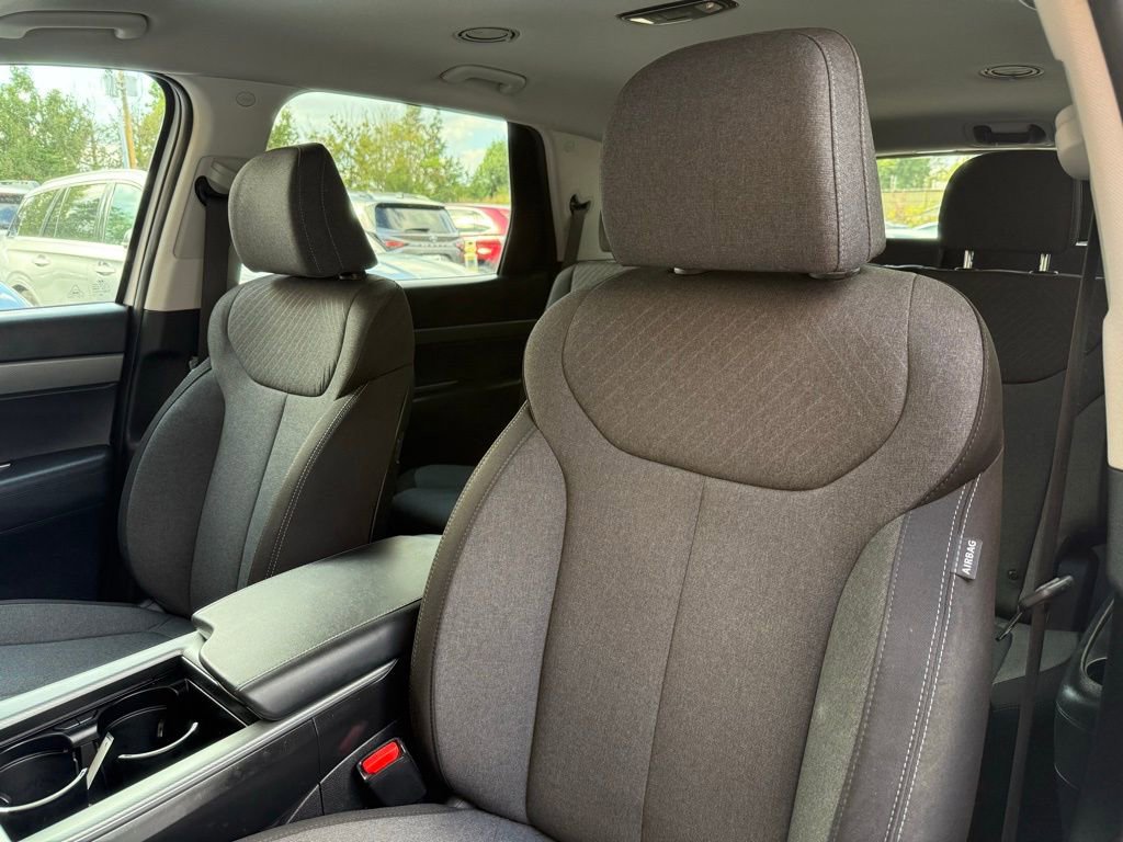 Used 2023 Hyundai Palisade SE w/ Cargo Package AWD/4WD image 12
