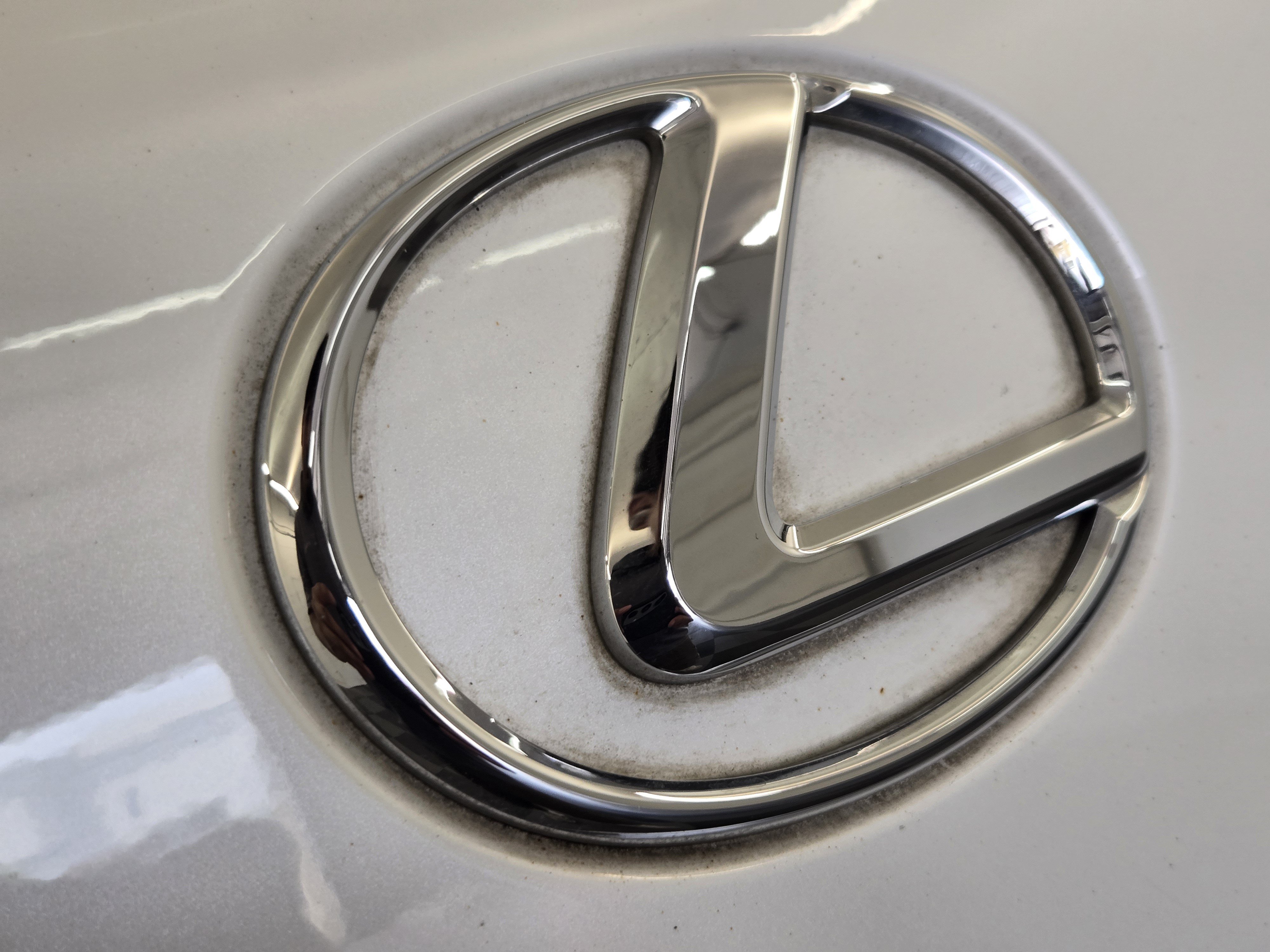 Used 2017 Lexus LX 570 4WD image 12