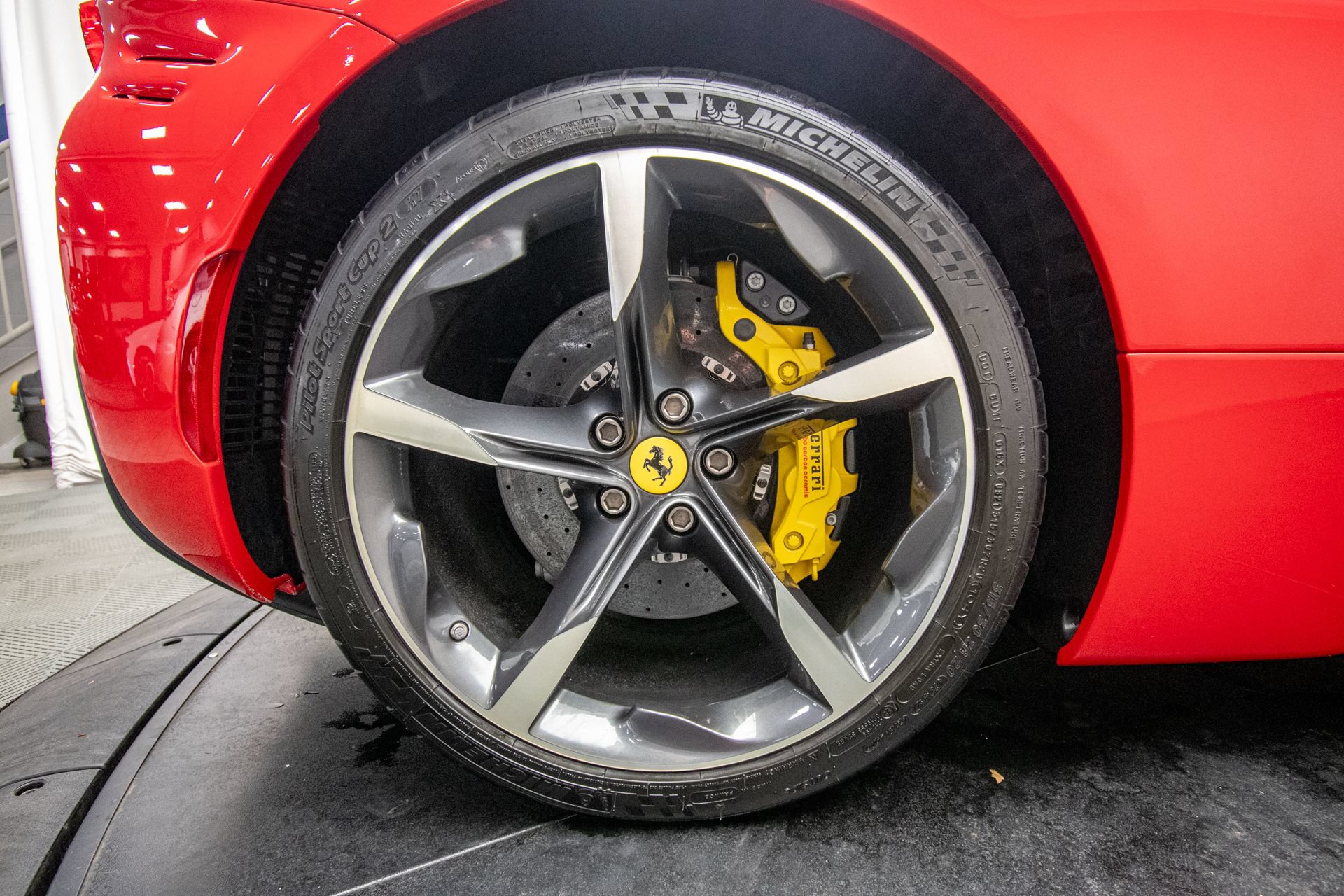 Used 2022 Ferrari SF90 Stradale AWD/4WD image 33