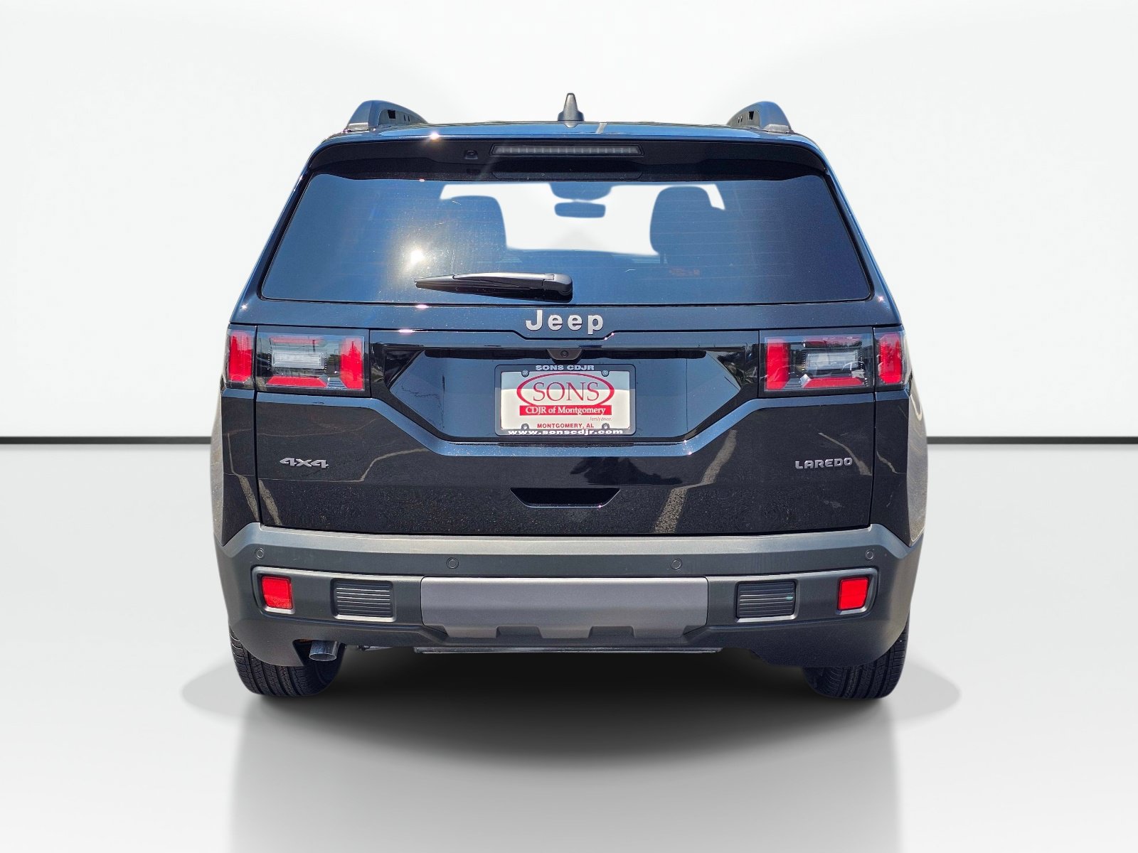 New 2026 Jeep Cherokee Laredo AWD/4WD image 11