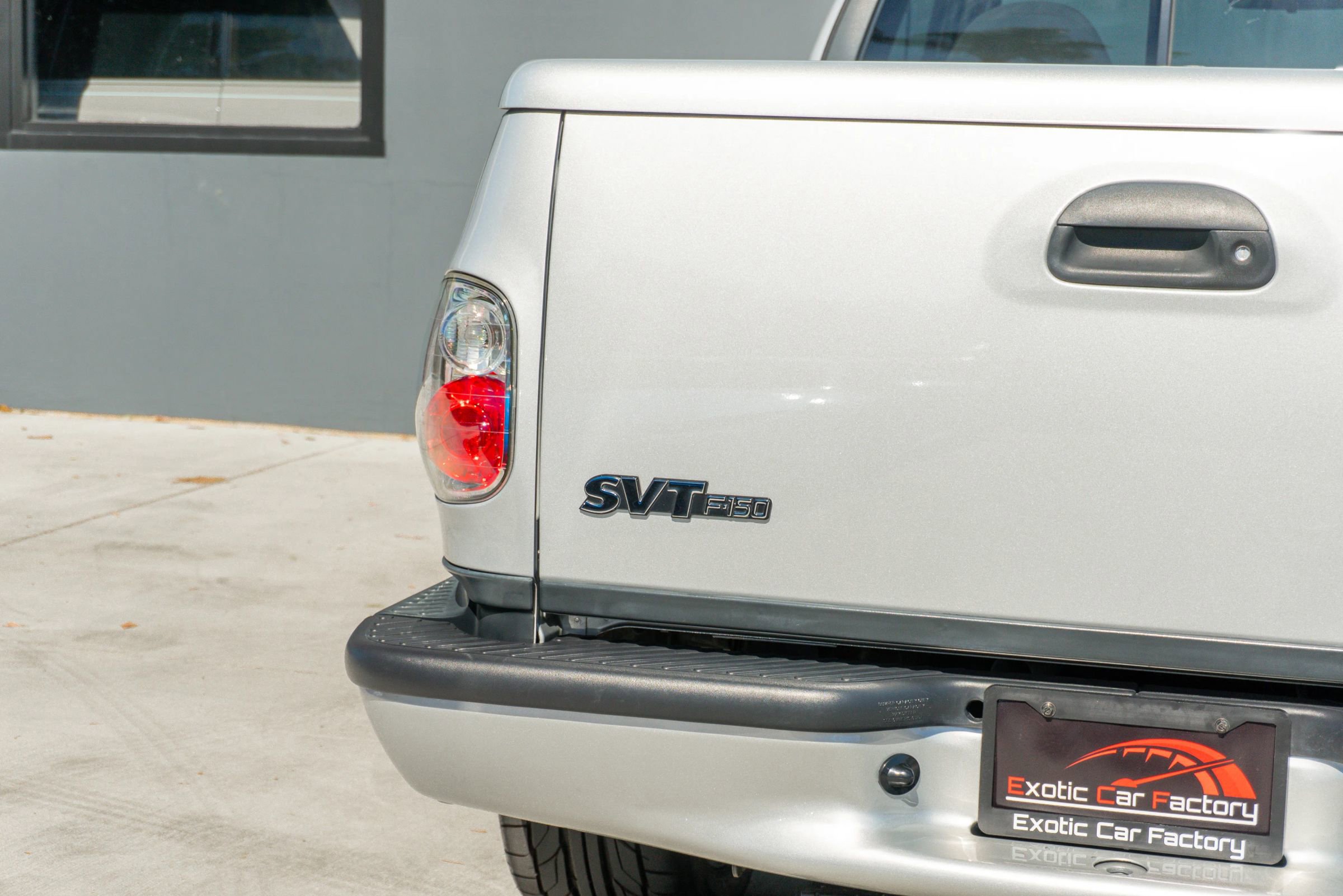 Used 2004 Ford F150 Lightning RWD image 43