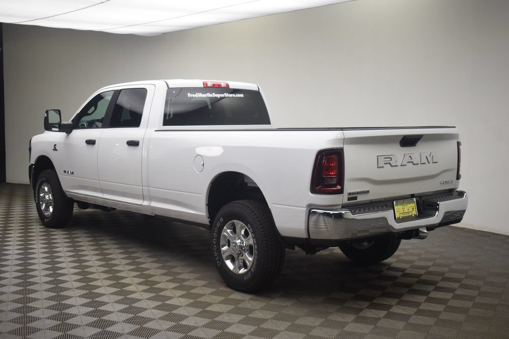 New 2026 RAM 2500 Big Horn AWD/4WD image 12