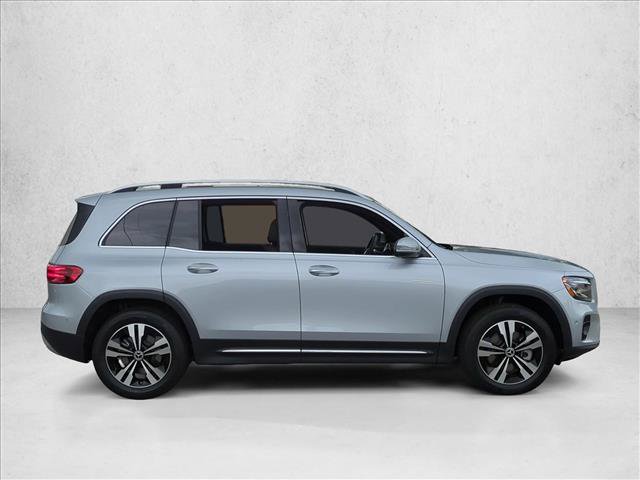 Used 2026 Mercedes-Benz GLB 250 image 4