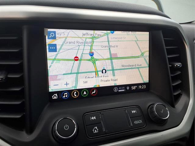 Certified 2023 GMC Acadia SLT w/ Elevation Edition image 16