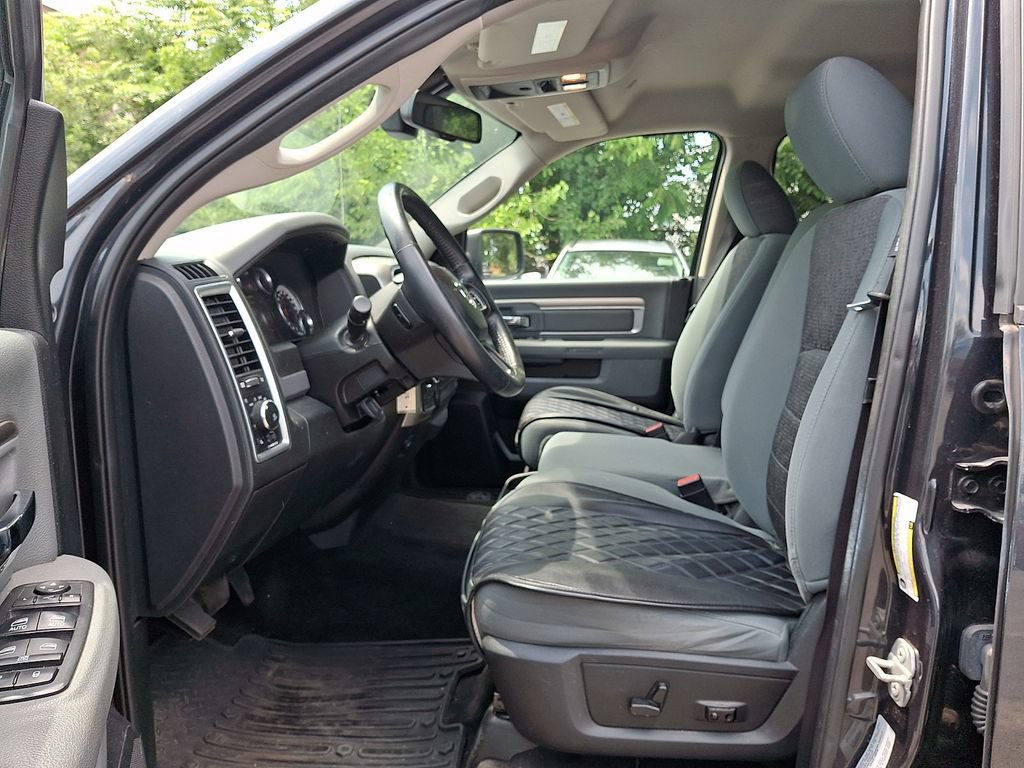 Used 2017 RAM 1500 Big Horn AWD/4WD image 13
