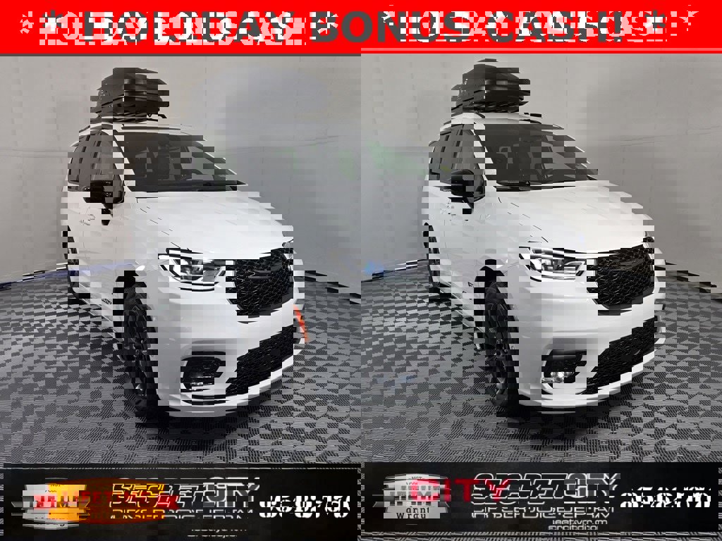 New 2025 Chrysler Pacifica Select w/ Fav Edition Package image 1