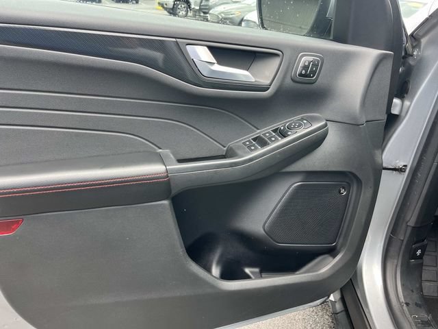 Used 2023 Ford Escape ST-Line Elite w/ Premium Technology Package AWD/4WD image 25