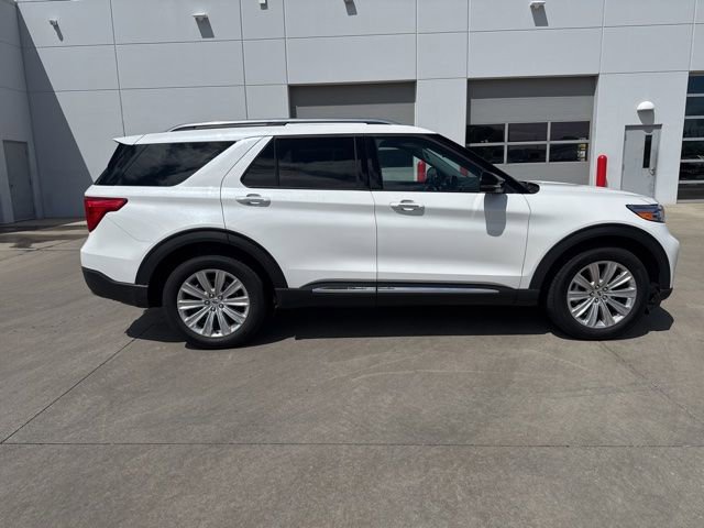 Used 2024 Ford Explorer Limited w/ Limited Technology Package AWD/4WD image 4