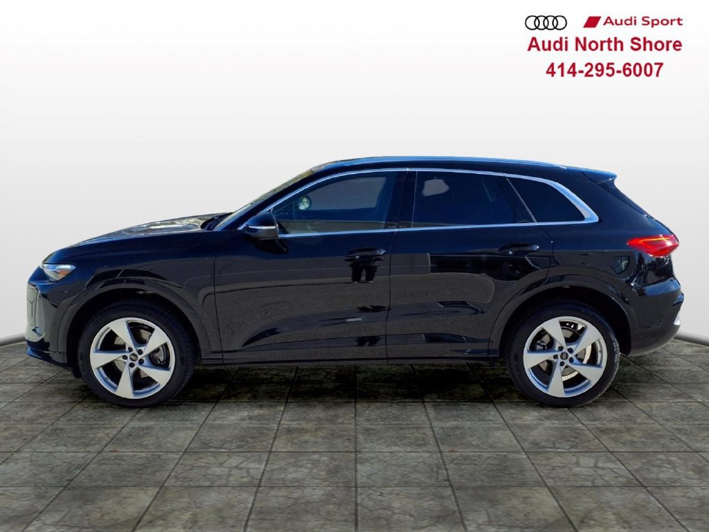 Used 2025 Audi Q5 Premium Plus w/ Premium Plus AWD/4WD image 5