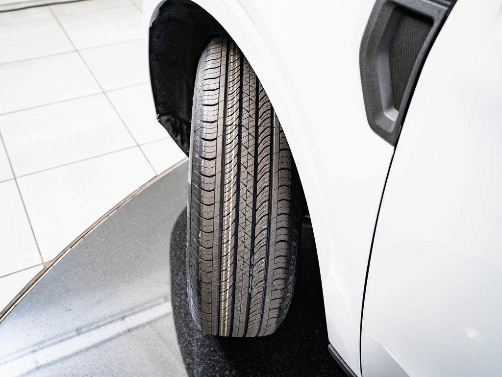 Used 2024 Ford Maverick XL image 45