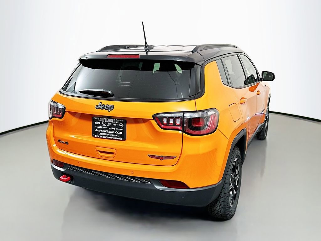 New 2026 Jeep Compass Trailhawk image 7