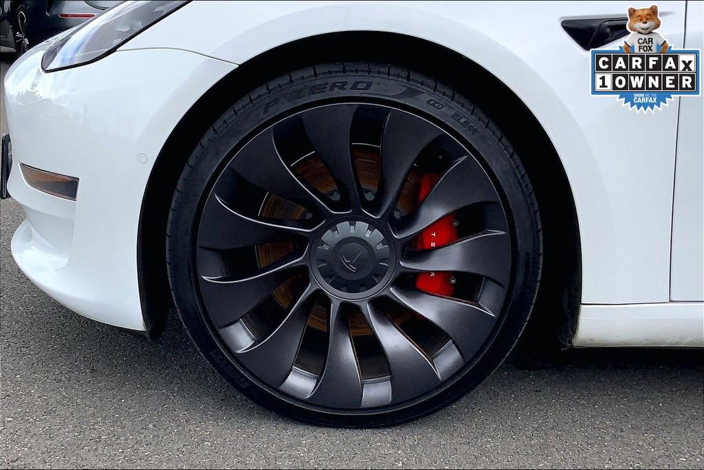 Used 2022 Tesla Model 3 Performance image 9