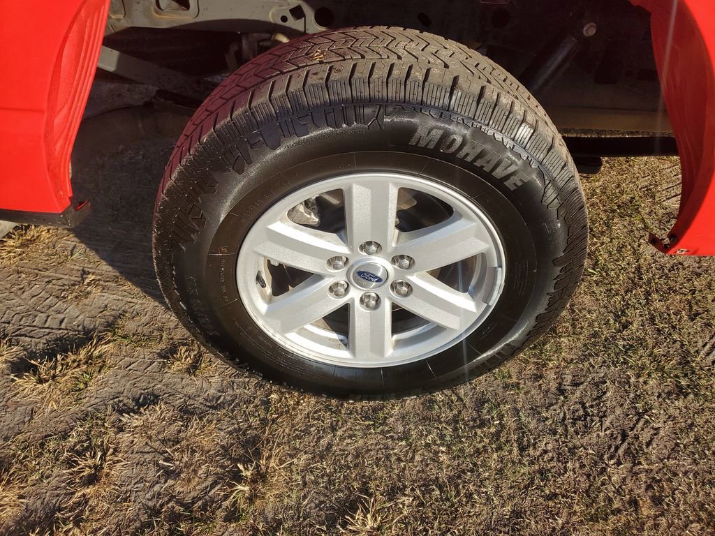 Used 2023 Ford F150 XLT image 7