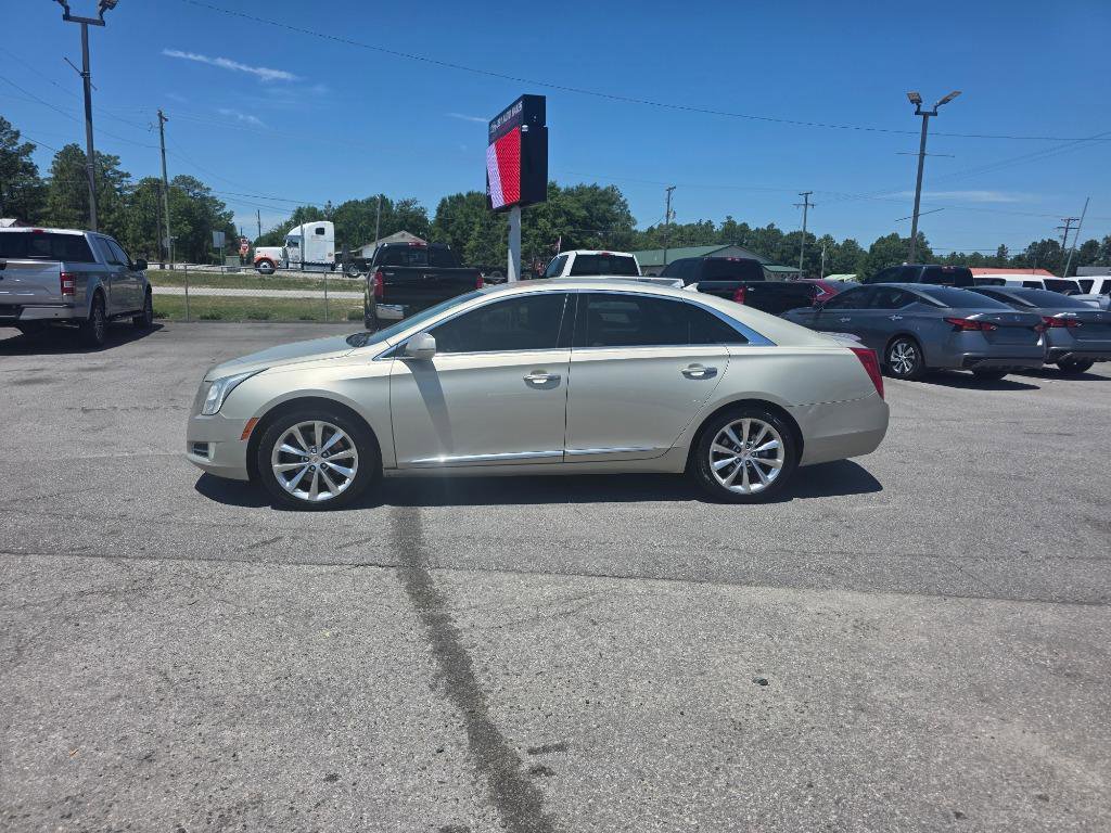 Used 2014 Cadillac XTS Luxury w/ Driver Awareness Package AWD/4WD image 2