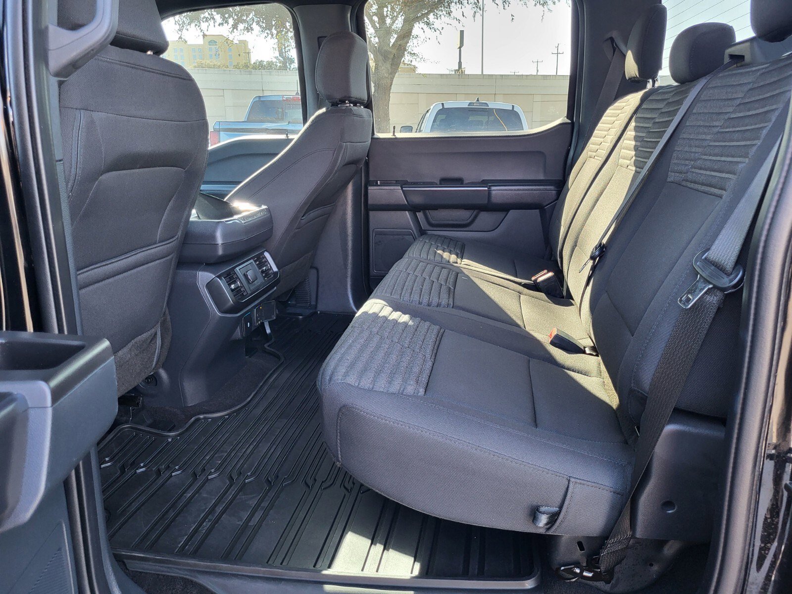 Certified 2022 Ford F150 XL w/ STX Black Appearance Package image 18