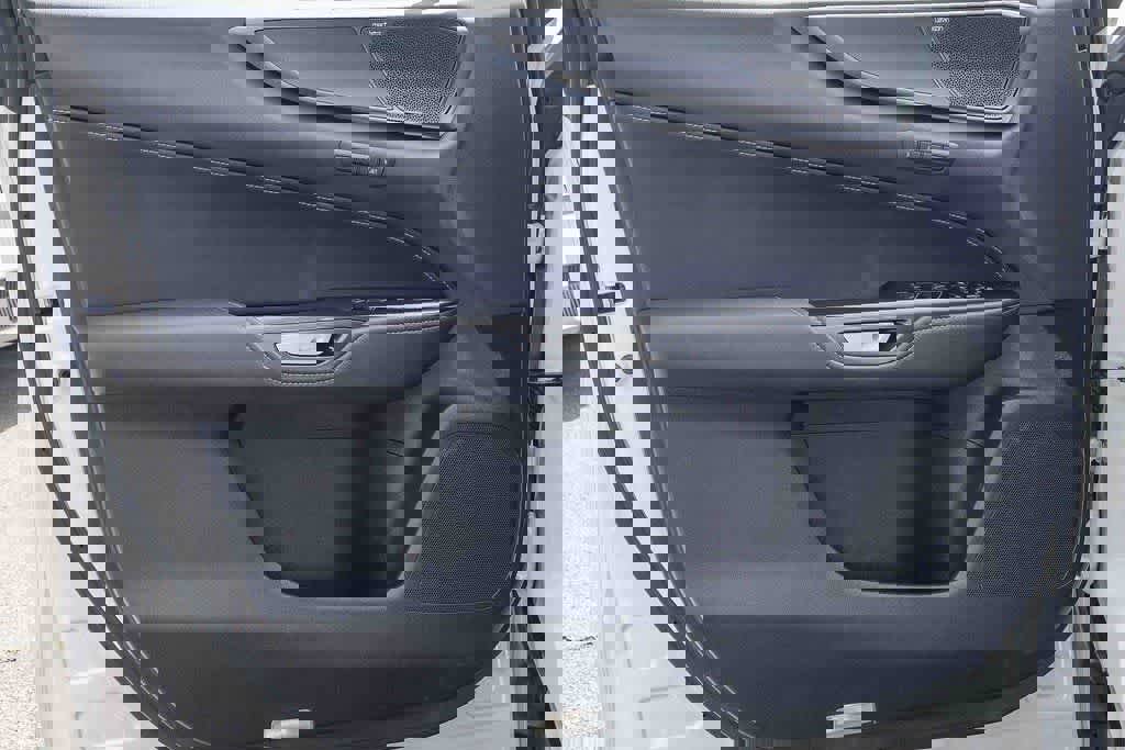 Used 2025 Lexus NX 450h+ AWD w/ Towing Package (2000 Lbs) image 19