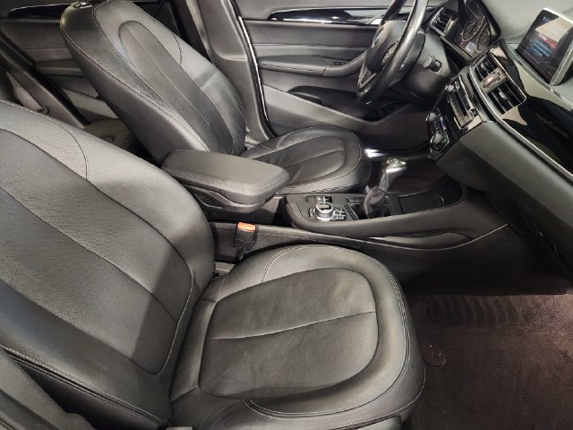 Used 2018 BMW X1 sDrive28i FWD image 3