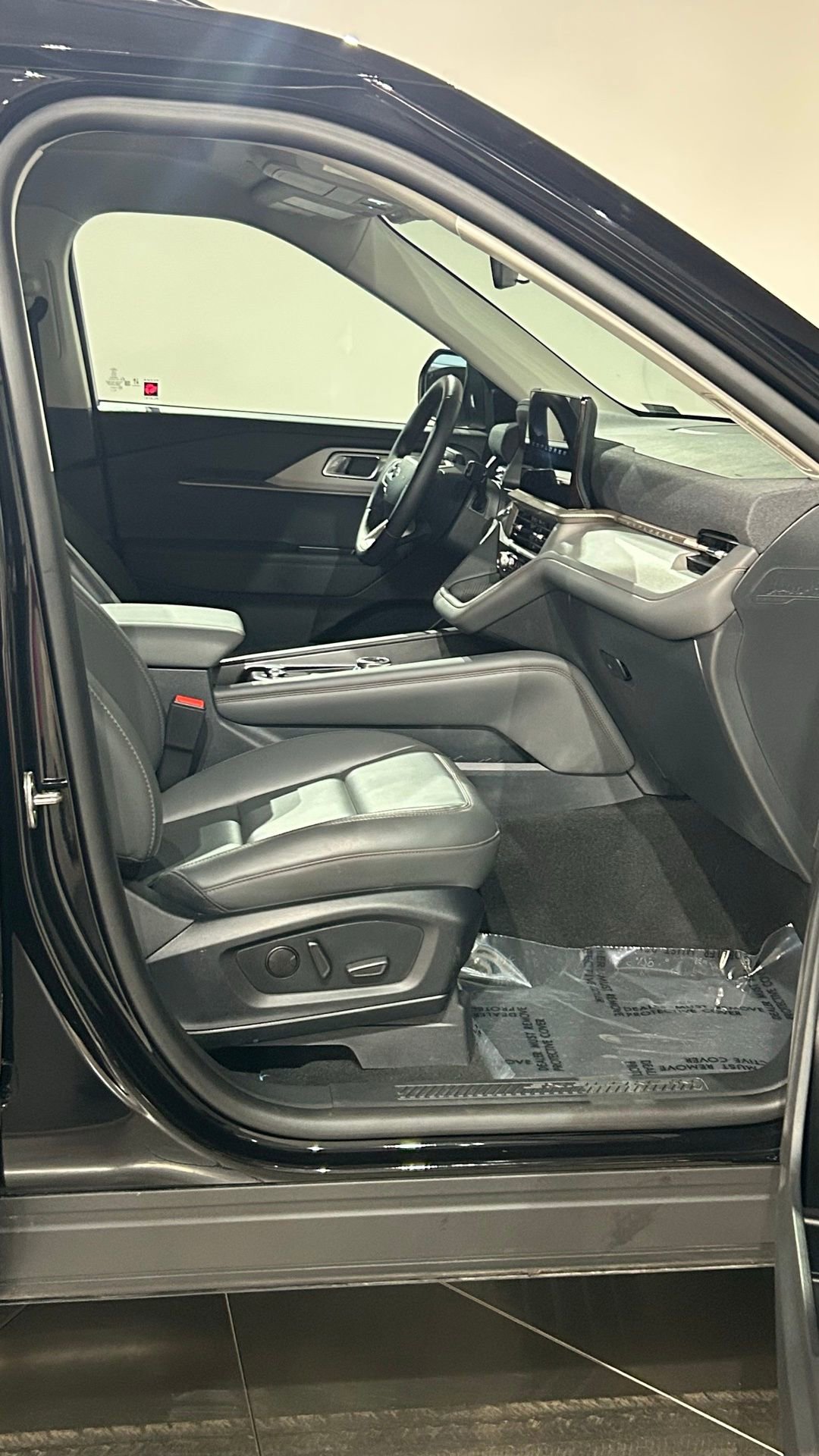 New 2026 Ford Explorer Active w/ Active Comfort Package AWD/4WD image 63